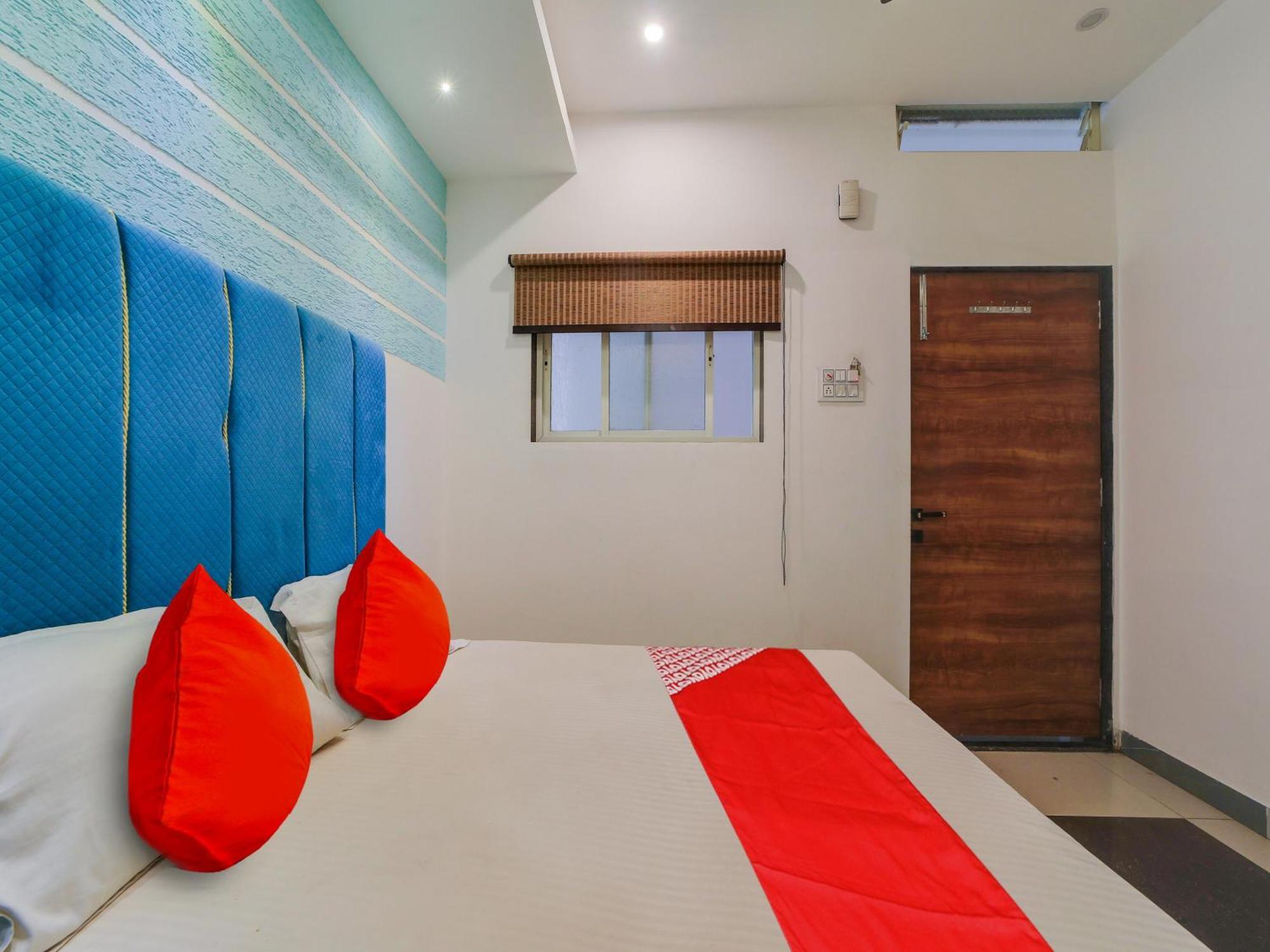 בהופאל Hotel O Jagdamba Hotel מראה חיצוני תמונה
