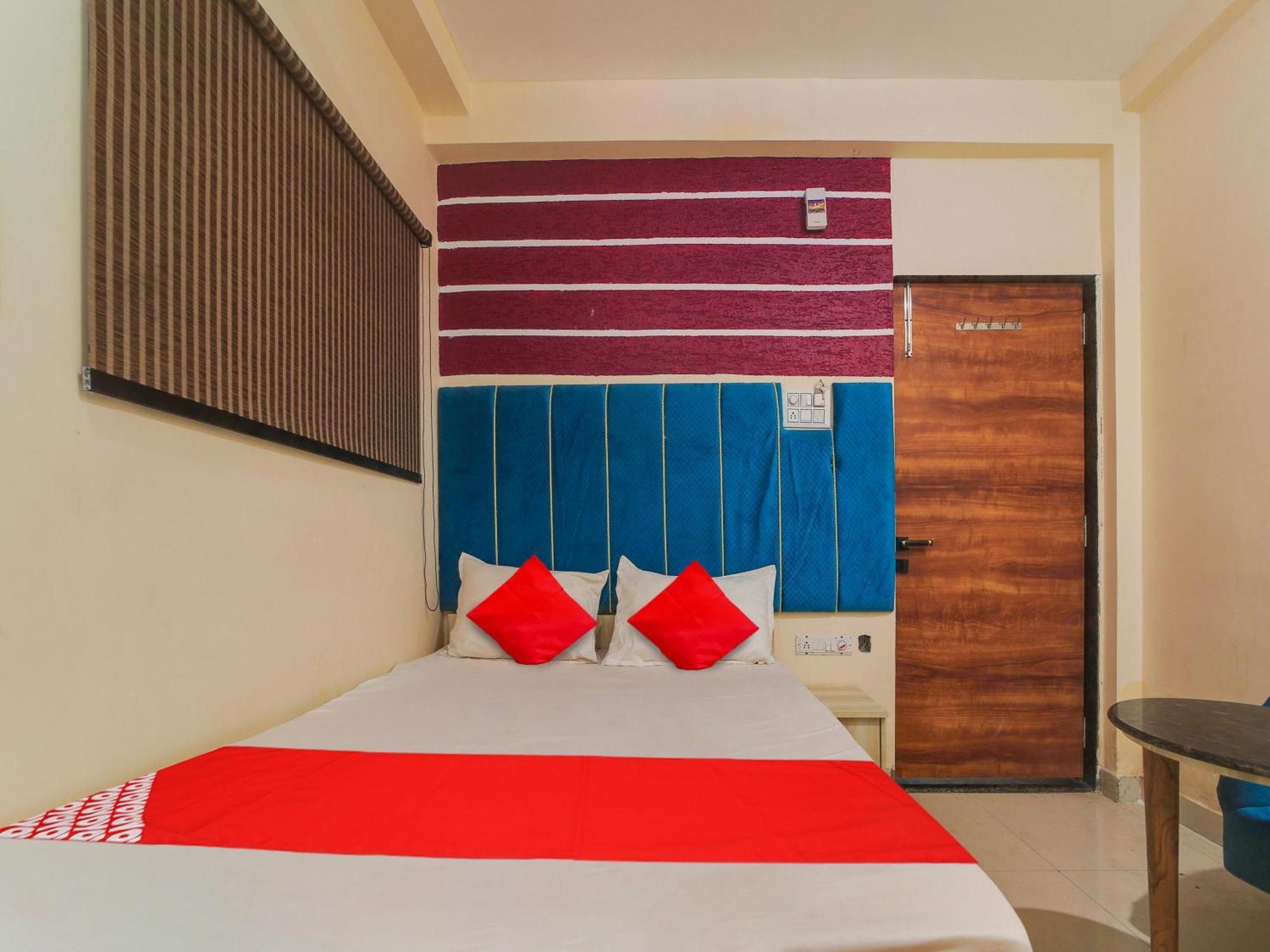 בהופאל Hotel O Jagdamba Hotel מראה חיצוני תמונה