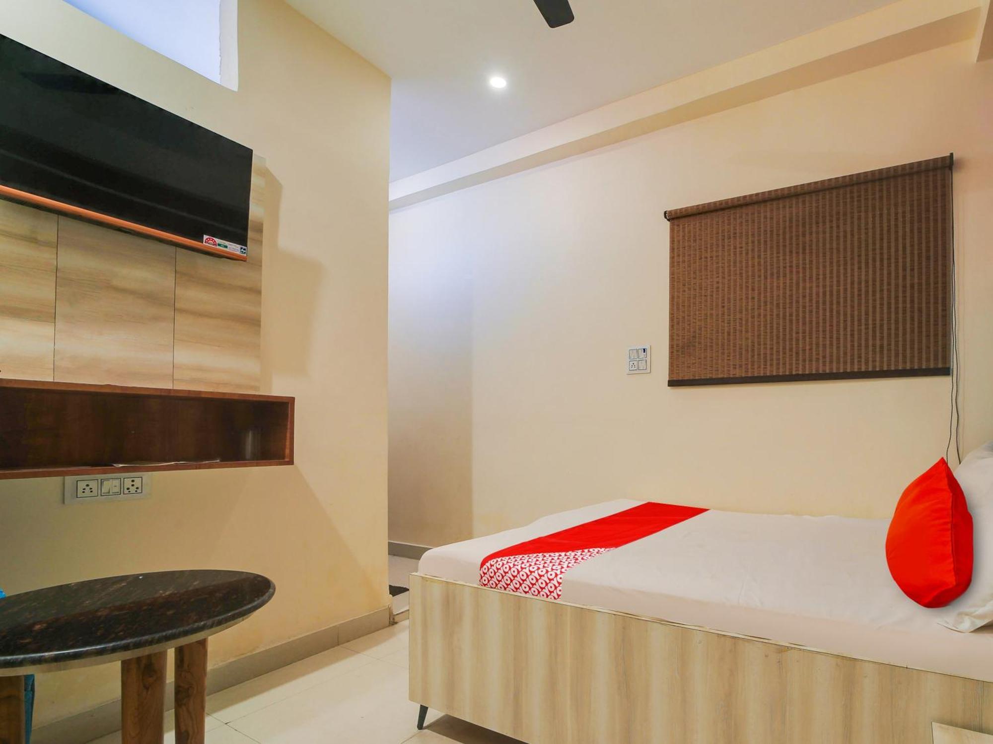 בהופאל Hotel O Jagdamba Hotel מראה חיצוני תמונה
