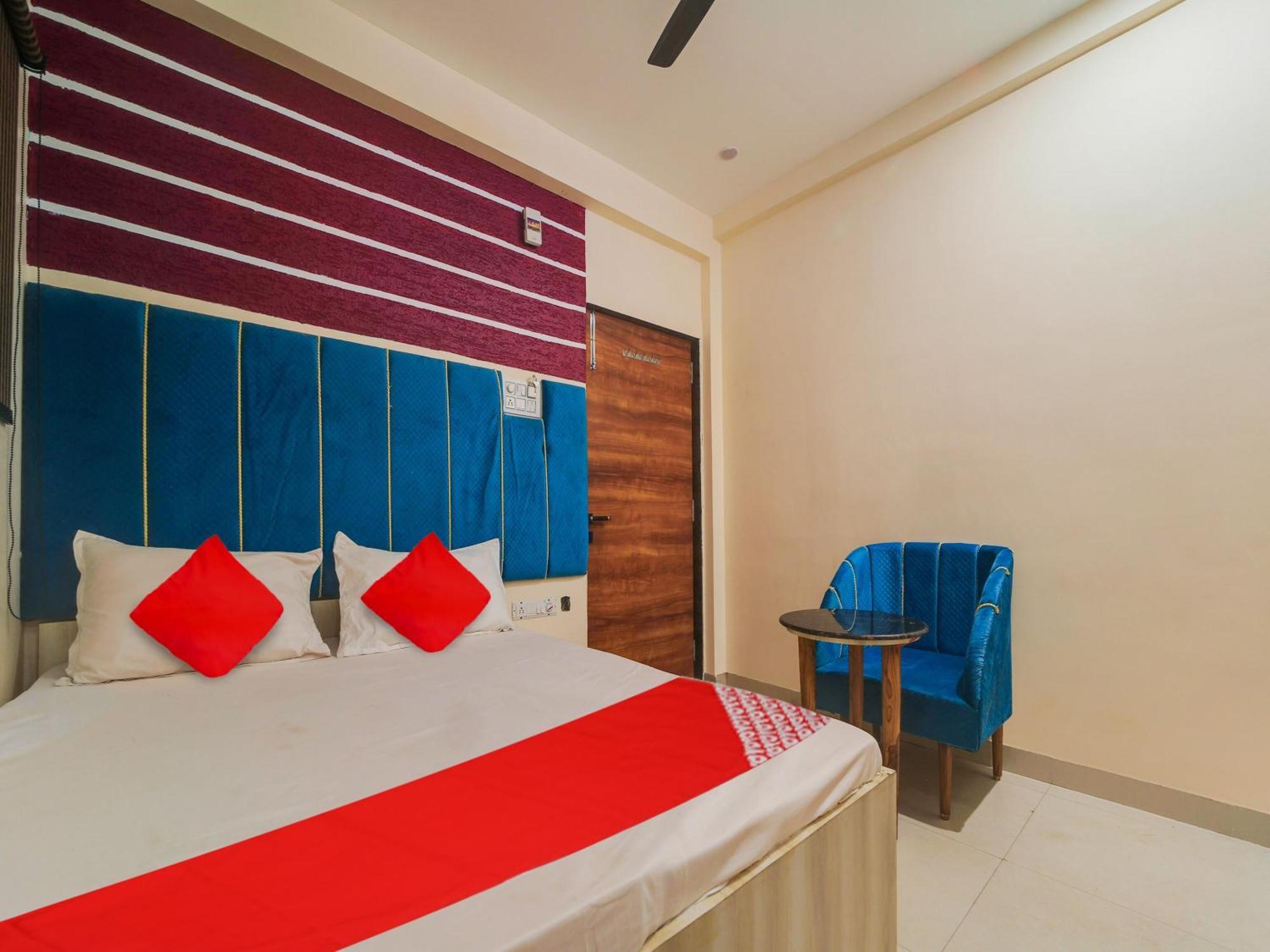בהופאל Hotel O Jagdamba Hotel מראה חיצוני תמונה